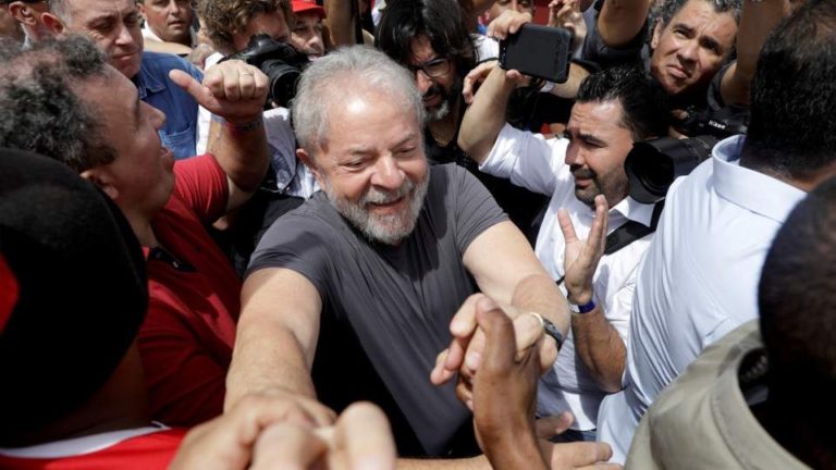 Brasil: Lula presentó un hábeas corpus para evitar ser detenido