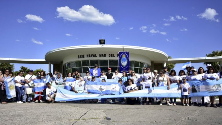 Recompensa de 98 millones de pesos para hallar el submarino ARA San Juan