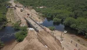 SALTA INUNDACIONES: Habilitaron el puente Bailey sobre la ruta 13 cerca de Rivadavia