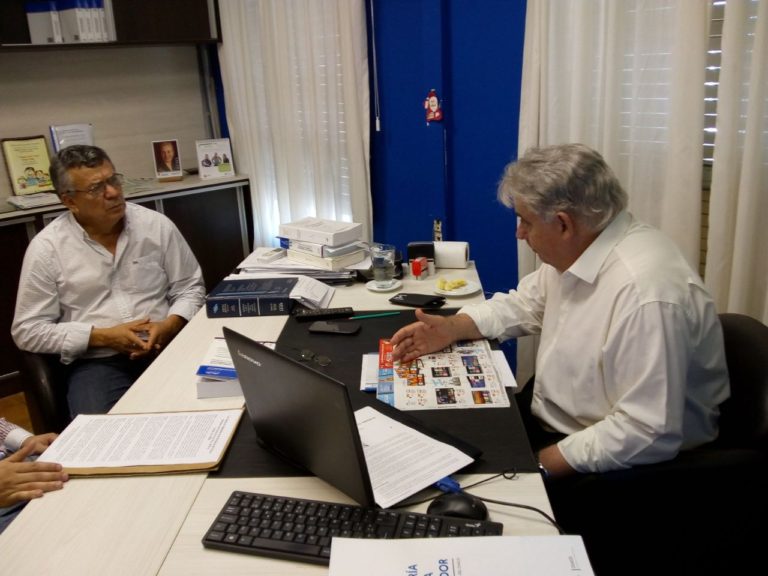 El diputado Vega mantuvo una reunión con el Subsecretario de Defensa al Consumidor Ricardo Marimón