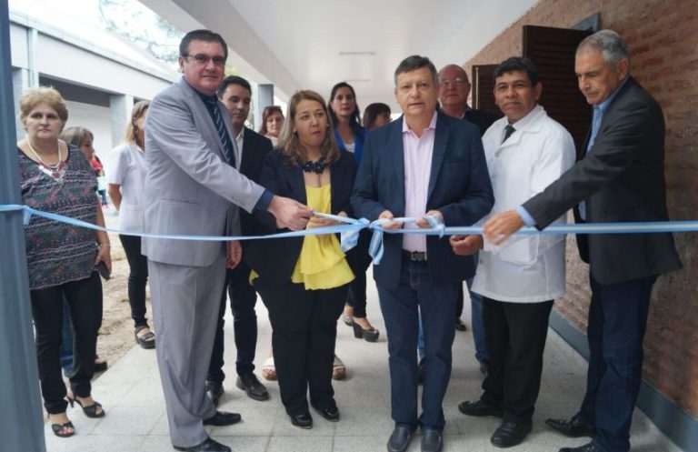 VILLA BERTHET: PEPPO Y MOSQUEDA INAUGURARON CICLO LECTIVO