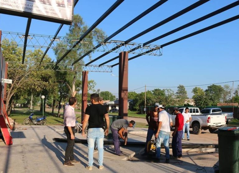 PRESIDENCIA DE LA PLAZA:INICIARON LAS OBRAS EN LA ESTACIÓN TERMINAL DE ÓMNIBUS