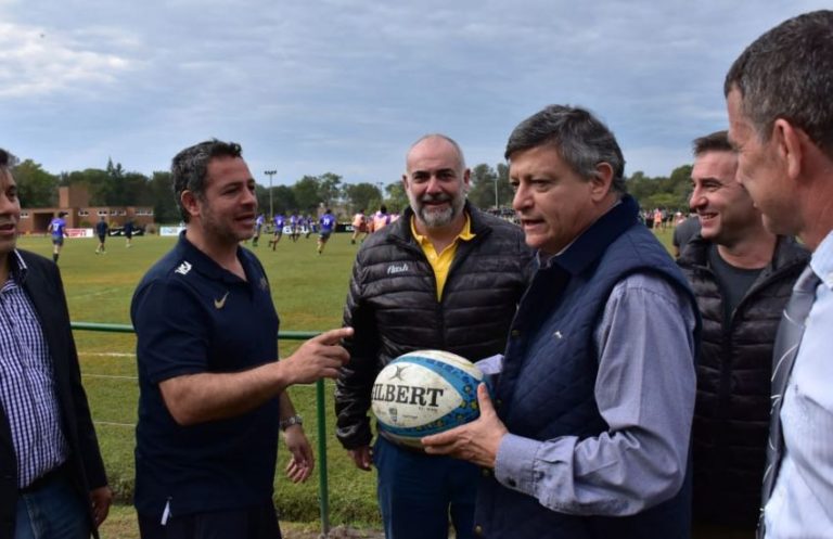 PEPPO VISITÓ EL ENTRENAMIENTO DE LOS PUMAS