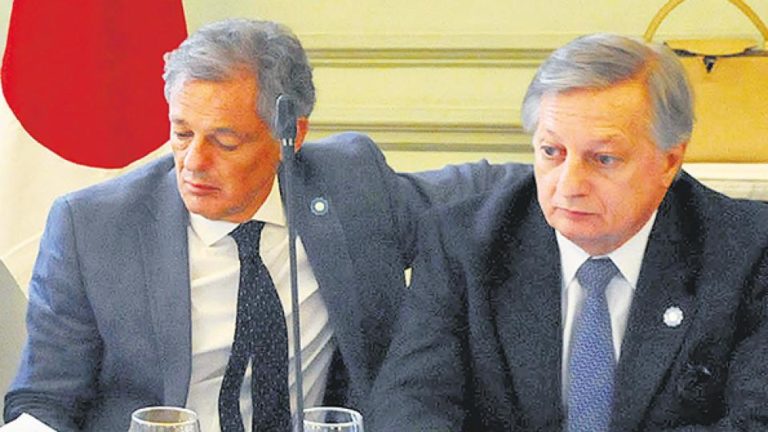 Fueron desplazados Juan José Aranguren, del Ministerio de Energía, y Francisco Cabrera, de Producción