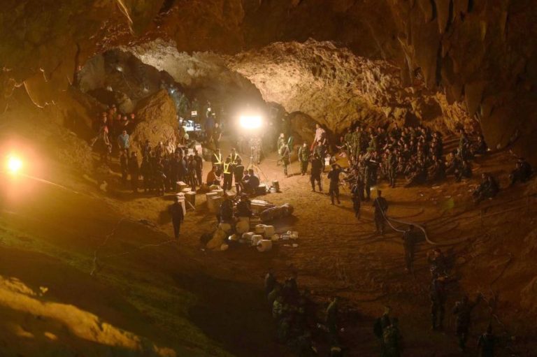 Tras 17 días atrapados en una cueva Tailandia: rescataron a todos los chicos y al entrenador