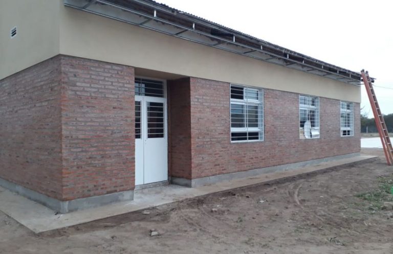 AVANZA LA OBRA DEL NUEVO EDIFICIO DE LA ESCUELA SECUNDARIA 158 DE PAMPA DEL INDIO