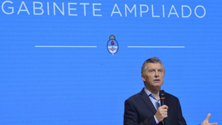Mientras despide empleados públicos, Macri aumentó los cargos políticos El ajuste es sólo por abajo