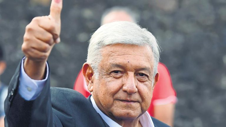 Andrés Manuel López Obrador obtuvo un amplio triunfo en las elecciones presidenciales La izquierda mexicana hace historia