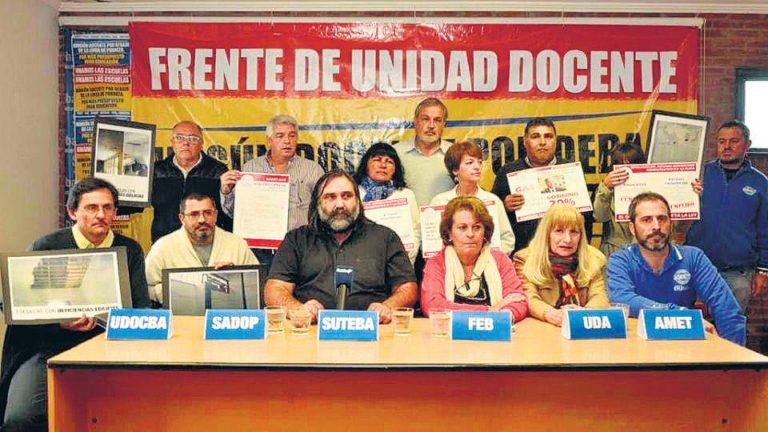 Condicionan su plan de lucha a la propuesta de Vidal Los docentes bonaerenses reclamarán un 30 por ciento de aumento