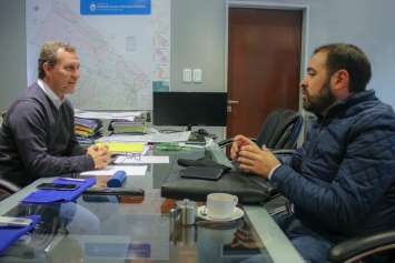 ECHEZARRETA ULTIMÓ DETALLES PARA LA INAUGURACIÓN DEL NUEVO EDIFIO MUNICIPAL DE COLONIA ELISA La obra estratégica para fortalecer la atención pública será inaugurada en los próximos días por el gobernador Domingo Peppo.