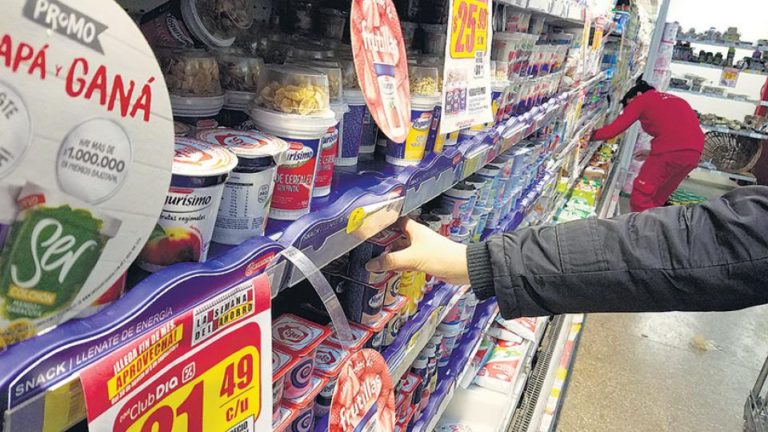 Las principales empresas de consumo masivo mandan listas con aumentos de entre 10 y 30 por ciento Precios al rojo vivo después de la devaluación