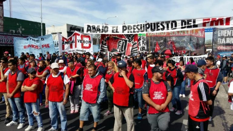 Comenzó el paro de 36 horas de las CTA Masiva movilización a Plaza de Mayo