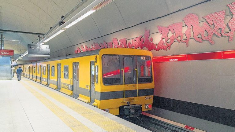 Los vagones de subte que compró Macri en 2011 serán destruidos Chatarra