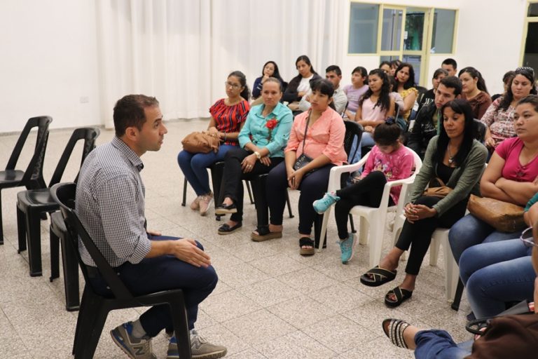 DESCUENTO DE BOLETO DE COLECTIVO PARA DOCENTES DE PRESIDENCIA DE LA PLAZA QUIENES VIAJAN A TRABAJAR