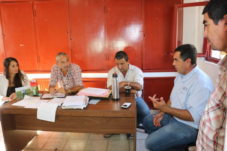 EL GOBIERNO DEL CHACO ENTREGÓ UNA NUEVA ASISTENCIA A PRODUCTORES DE VILLA ÁNGELA Y ALREDEDORES AFECTADOS POR LA EMERGENCIA HÍDRICA