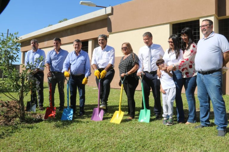 PEPPO PLANTÓ SU COMPROMISO CON LA CONSTRUCCIÓN DEL PRIMER CENTRO DE ENFERMEDADES RARAS