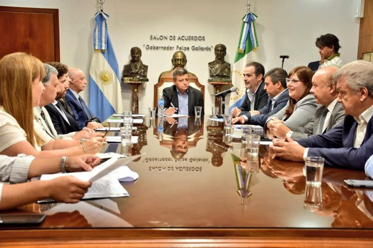 EL GOBIERNO PROVINCIAL Y CONSEJO FEDERAL DE INVERSIONES PRESENTARON LÍNEA DE FINANCIAMIENTO PARA LA EMERGENCIA HÍDRICA