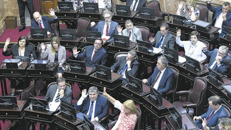 La renuncia de Marino dejó a Cambiemos sin vicepresidente en el SenadoUna silla sin ocupante