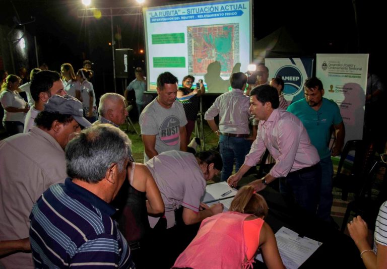 DESARROLLO URBANO FIRMÓ UN ACTA CON VECINOS DE UN NUEVO SECTOR DE LA RUBITA PARA INICIAR EL ORDENAMIENTO