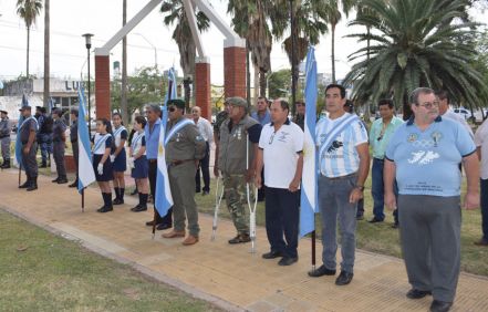 Sáenz Peña rinde tributo a los héroes del Atlántico Sur