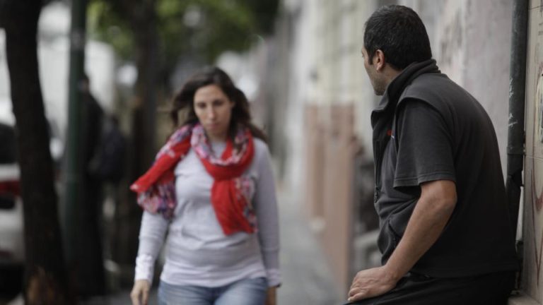 El acoso callejero ya es «violencia contra la mujer»