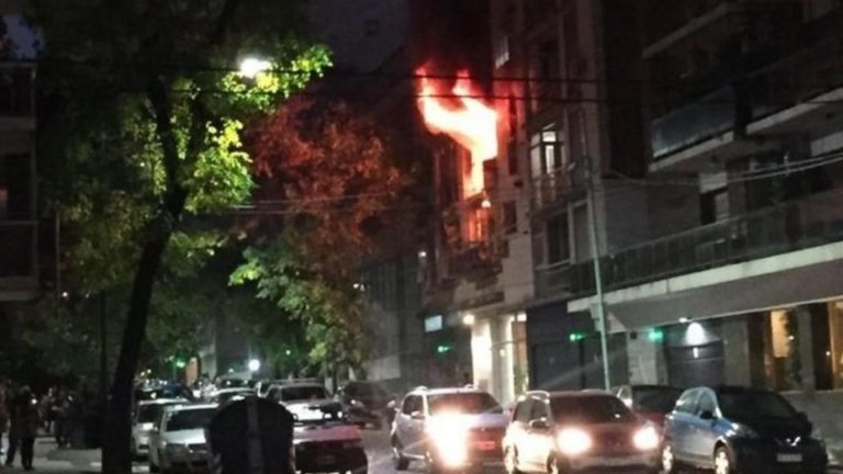 Incendio en Belgrano: un hombre murió calcinado