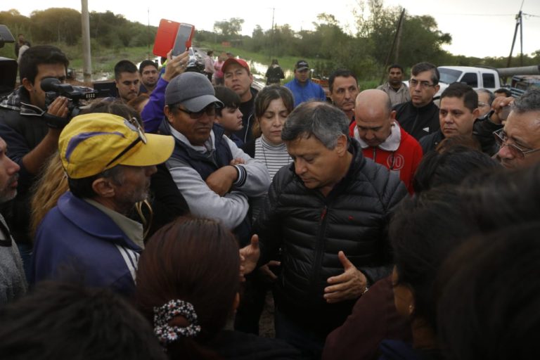 PEPPO RECORRIÓ GENERAL VEDIA: «DEBEMOS ESTAR UNIDOS PARA DEFENDERNOS DEL AGUA»