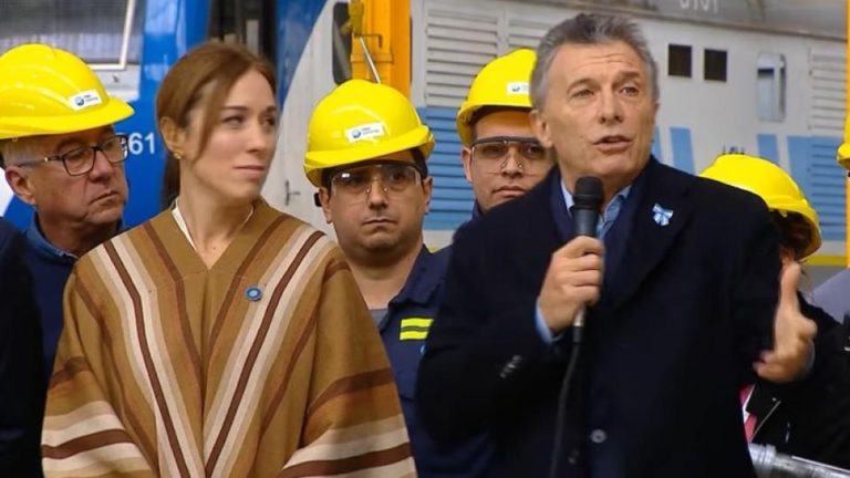 Mauricio Macri comparó la entrega de notebooks de Conectar Igualdad con «repartir asado».