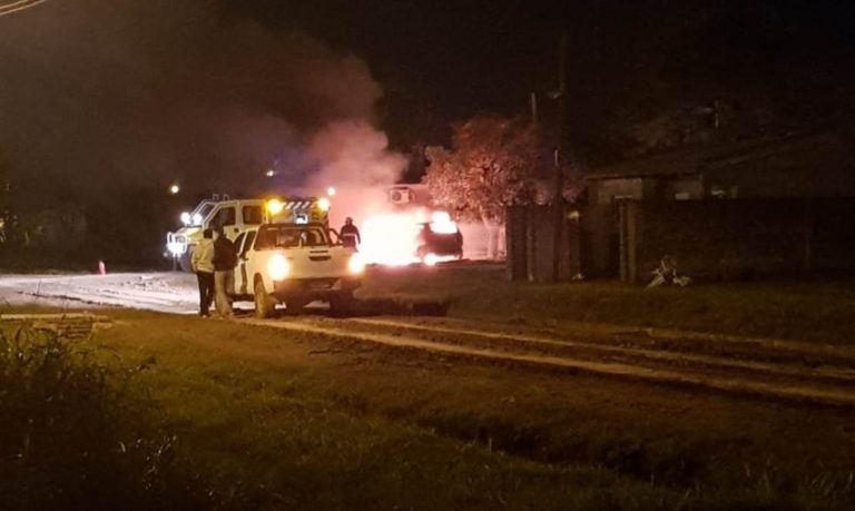 Se prendió fuego un automóvil en Charata