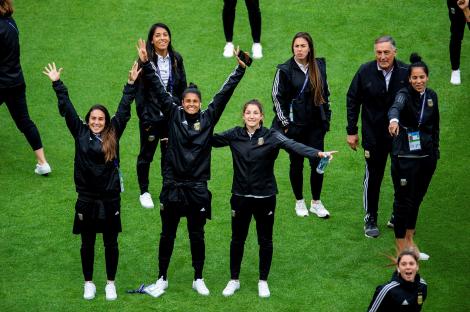 Mundial Femenino: La Selección Argentina se mide con Inglaterra