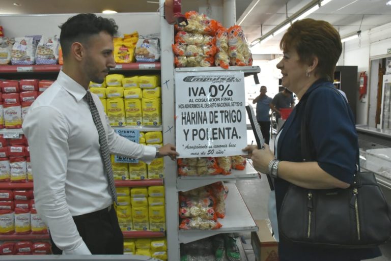 DEFENSA DEL CONSUMIDOR CONSTATÓ LA CORRECTA COMERCIALIZACIÓN DE PRODUCTOS SIN IVA EN SUPERMERCADOS DE RESISTENCIA