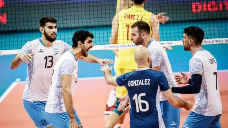 La Selección masculina de vóleibol venció a China y clasificó para Tokio 2020 Argentina sacó otro pasaje a los Juegos Olímpicos