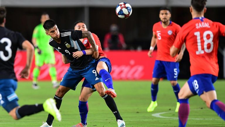 Argentina igualó sin goles ante Chile en Estados Unidos