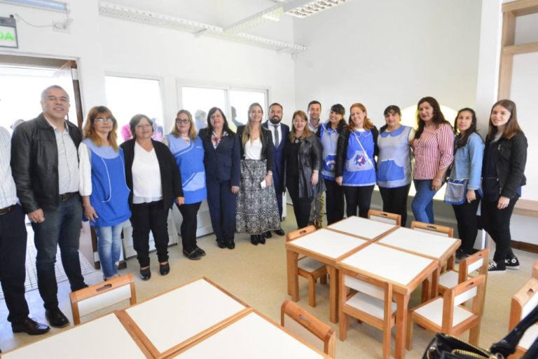 EDUCACIÓN INAUGURÓ UN NUEVO JARDÍN DE INFANTES PARA COLONIA ELISA