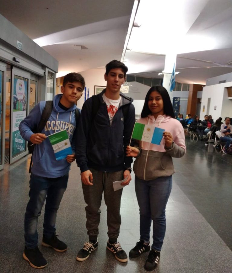 LOS ESTUDIANTES BECADOS POR LA NASA VIAJARON A BUENOS AIRES Y EL 22 LLEGAN A LA CENTRAL DE ALABAMA