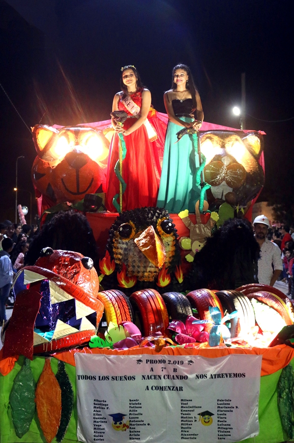 PRESIDENCIA DE LA PLAZA: DESFILE DE CARROZAS 2019 