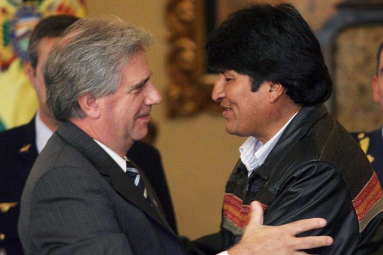 Cumbre del Mercosur: Uruguay pidió que se active la cláusula democrática en Bolivia