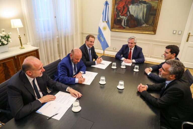 El ministro de Interior completó una ronda de reuniones con todos los gobernadores