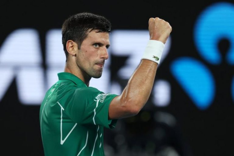 Novak Djokovic superó a Roger Federer y está en la final del Abierto de Australia