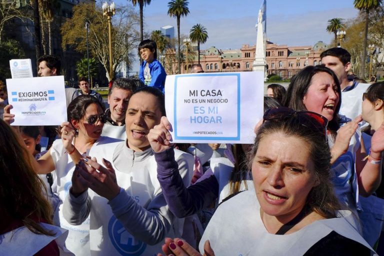 Un mes más de congelamiento para la cuota de los créditos UVA