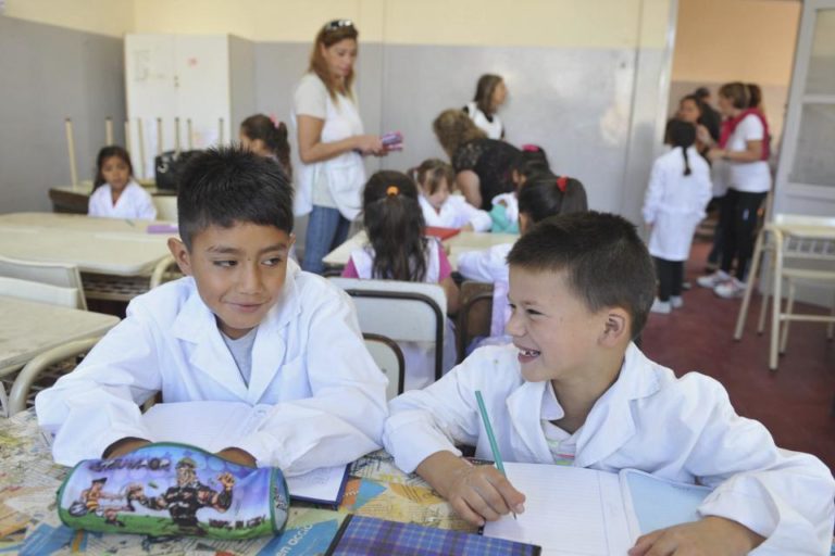 El Ministerio de Educación oficializó el Calendario Escolar 2020