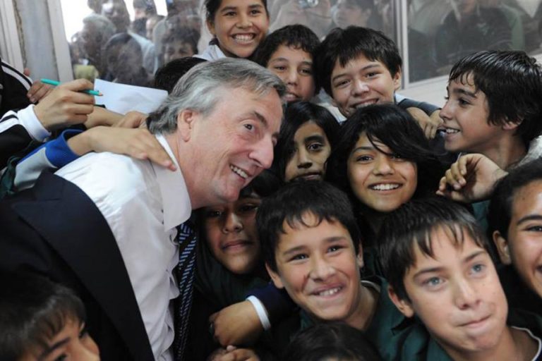 Néstor Kirchner hubiera cumplido 70 años, así lo recuerda y lo define Horacio González 