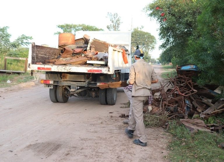 PRESIDENCIA DE LAPLAZA: DESCACHARRADO ZONAS NORTE, SUR Y ZONA CÉNTRICA