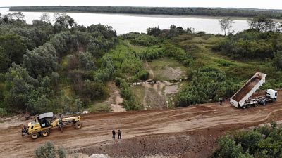 VIALIDAD PROVINCIAL TRABAJA EN LA RECOMPOSICIÓN DEL CAMINO A LA ISLA SOTO