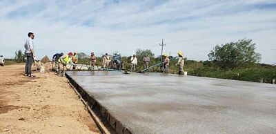 CON PROTOCOLOS DE BIOSEGURIDAD CONTINÚAN LAS OBRAS VIALES EN TODA LA PROVINCIA