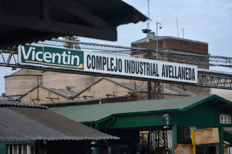 Vicentin: piden inhibir los bienes de González Fraga, Lucas Llach y directivos de la empresa