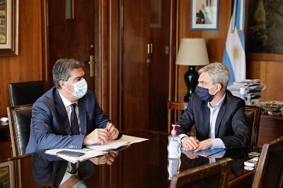 CAPITANICH AVANZÓ EN EL COMPROMISO PARA RENOVAR LAS TERMINALES DE ÓMNIBUS