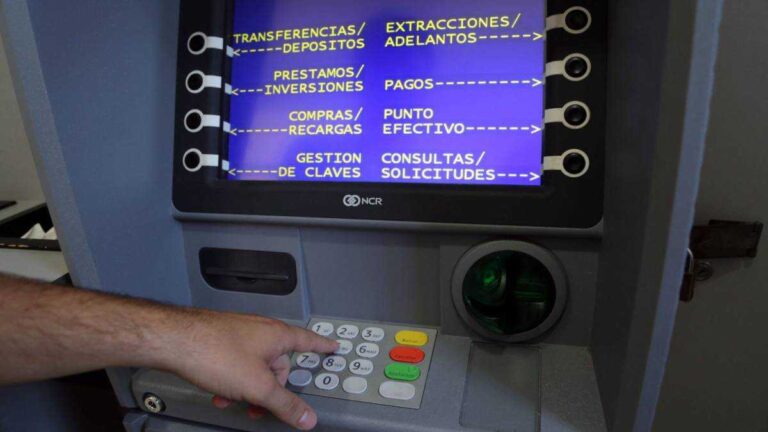 EL GOBIERNO ABONÓ APORTES Y CONTRIBUCIONES