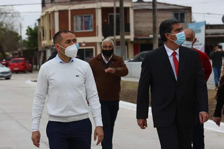 PLAZA: BERNACHEA “¡QUEDARON GENIALES LAS NUEVAS CUADRAS DE PAVIMENTO!  LAS DEJAMOS INAUGURADAS”