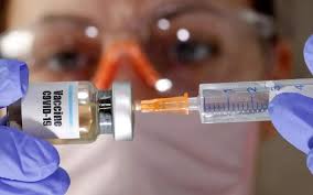 Vacuna de Oxford contra el coronavirus: AstraZeneca anunció la reanudación de los ensayos